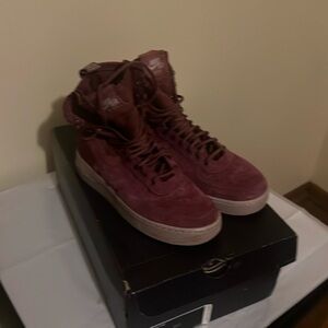 Authentic (WMNS) Nike SF Air Force 1 ‘Vintage Wine Size 8